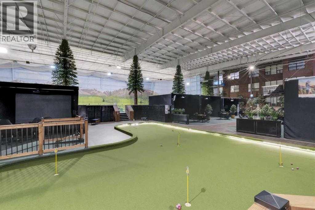 golf at Riverside Club