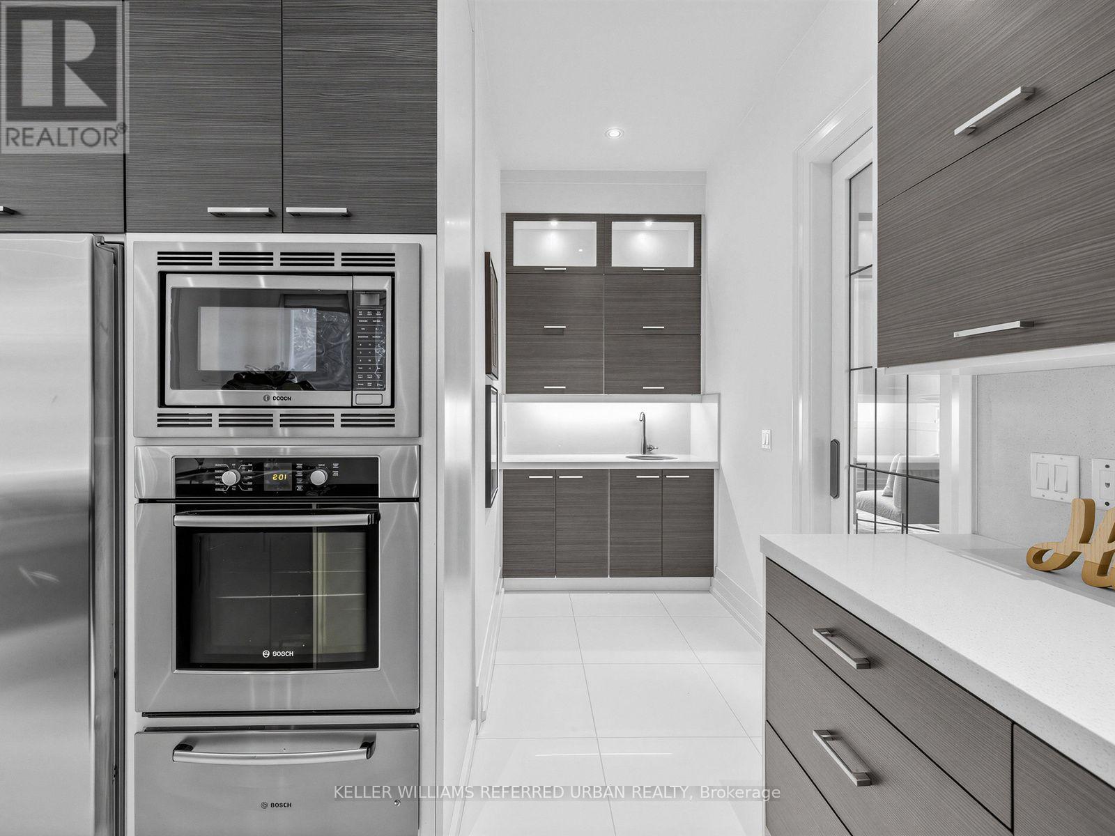 212 EMPRESS AVENUE - 19