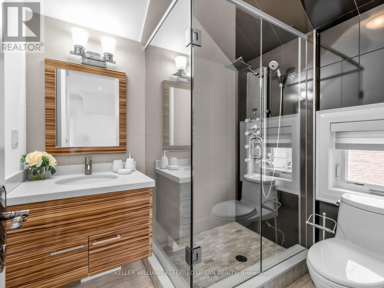 212 EMPRESS AVENUE - 26