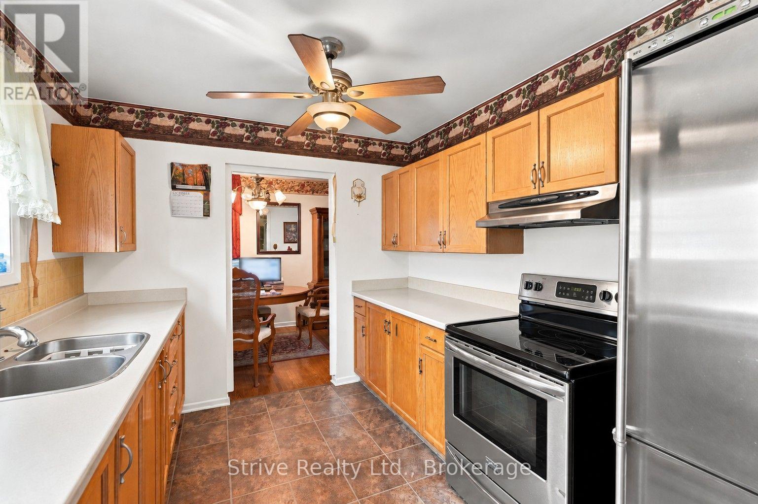 1329 TATRA DRIVE - 7