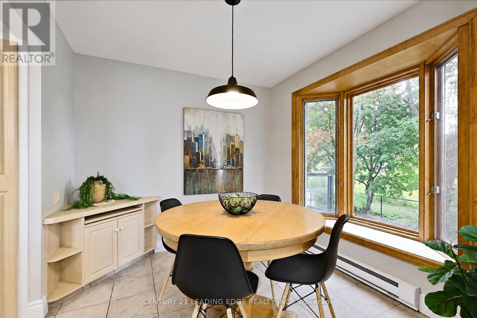777 HUNTINGWOOD DRIVE - 12