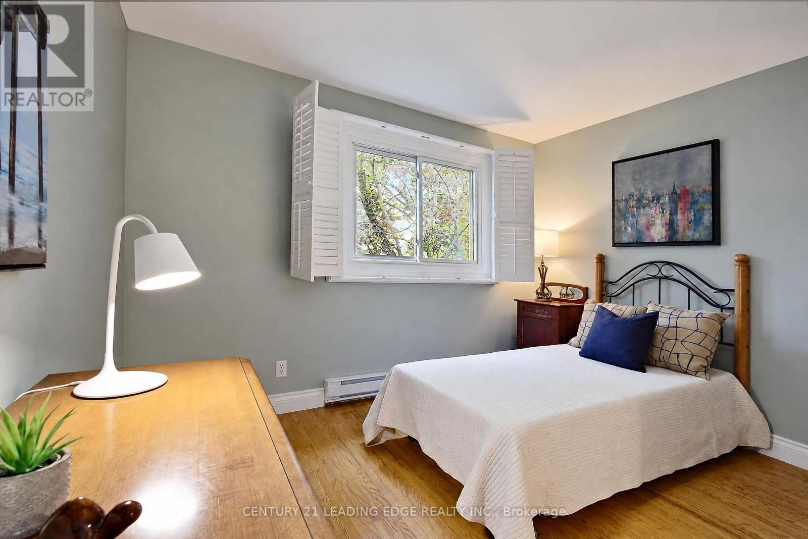 777 HUNTINGWOOD DRIVE - 21