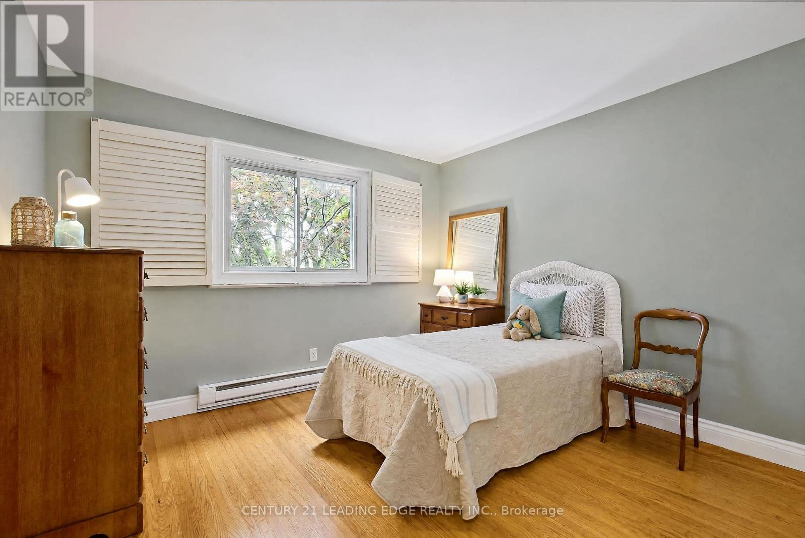 777 HUNTINGWOOD DRIVE - 23