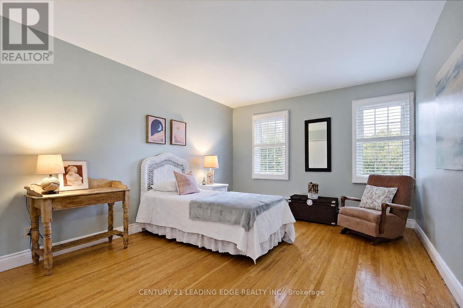 777 HUNTINGWOOD DRIVE - 24