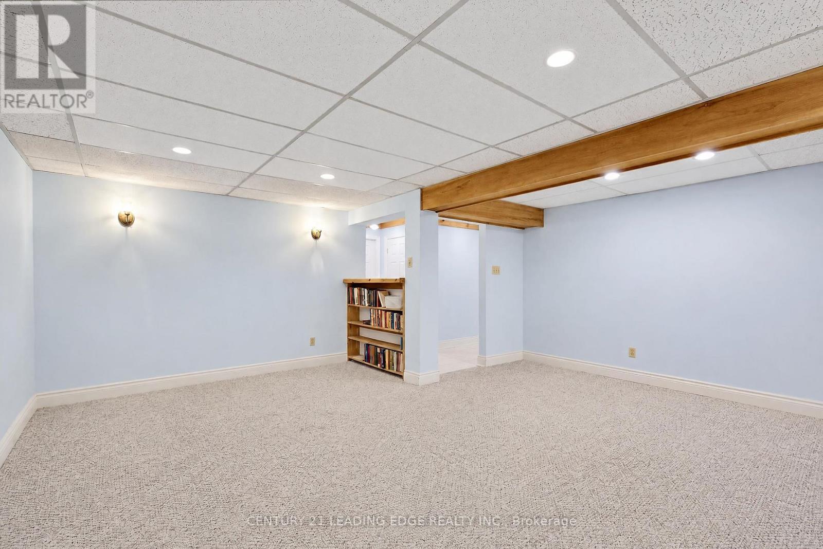 777 HUNTINGWOOD DRIVE - 34