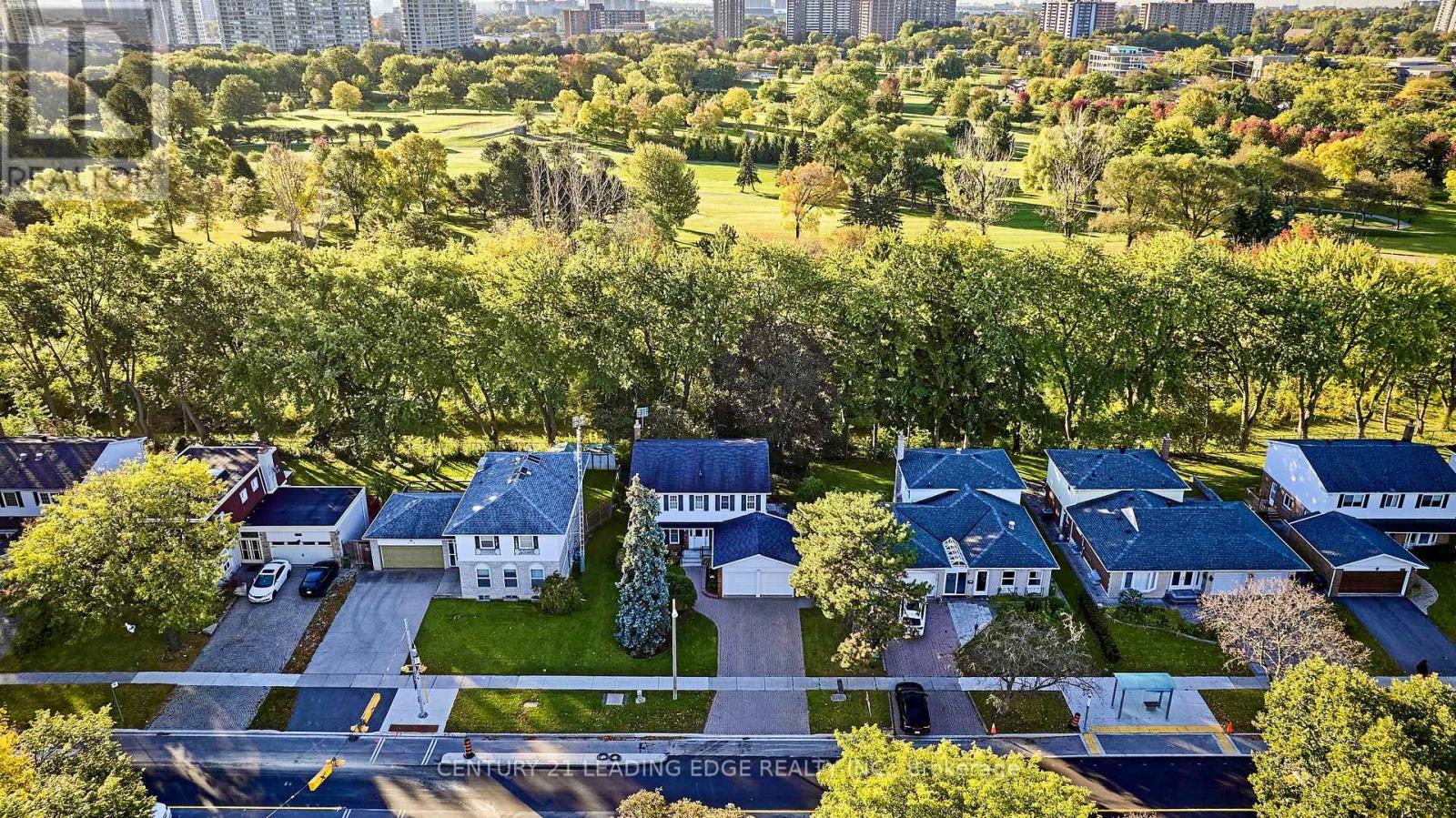777 HUNTINGWOOD DRIVE - 50