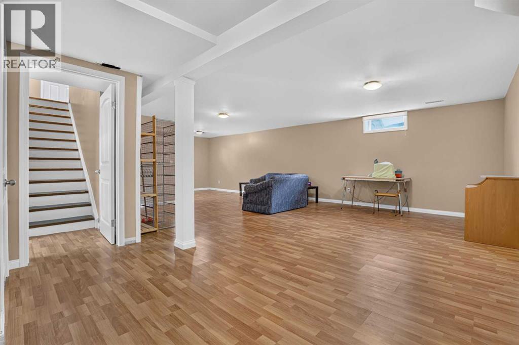 172 Queensland Road SE, Calgary — photo 28