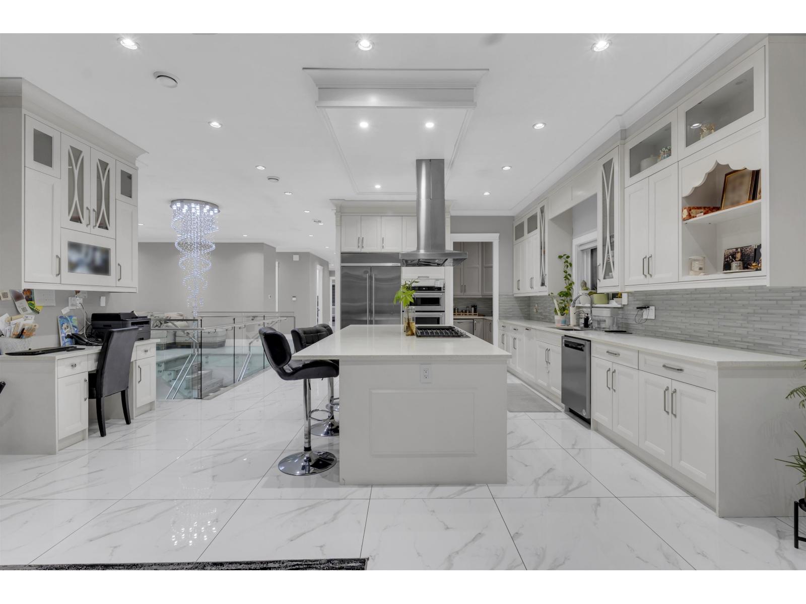 14186 Melrose Drive, Surrey — photo 4