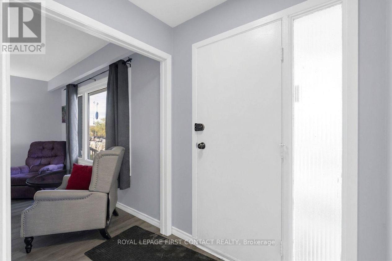 117 Gowan Street, Barrie photo 3