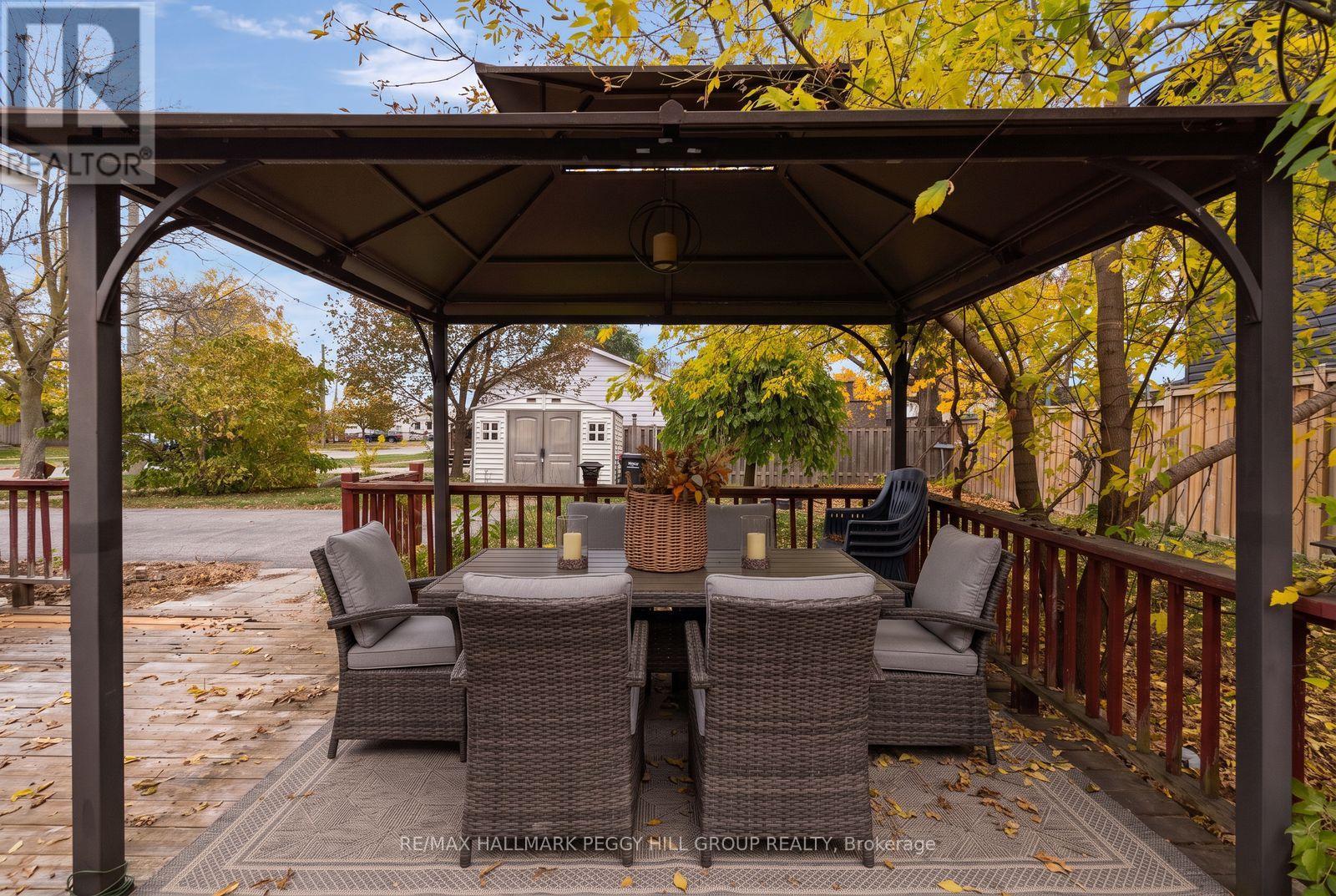 9 Caroline Street, Barrie photo 14