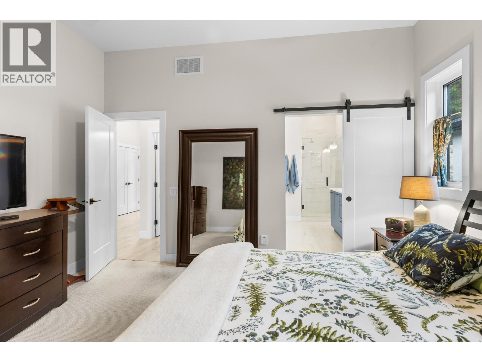 5 777 Denali Drive, Kelowna