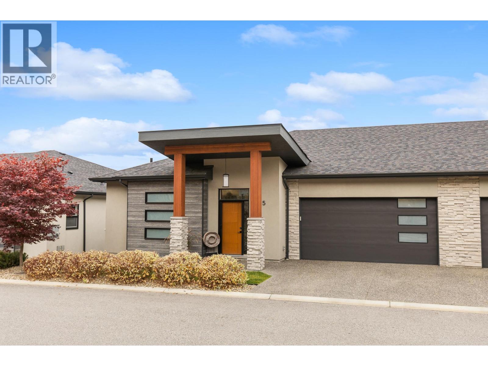 5 777 Denali Drive, Kelowna