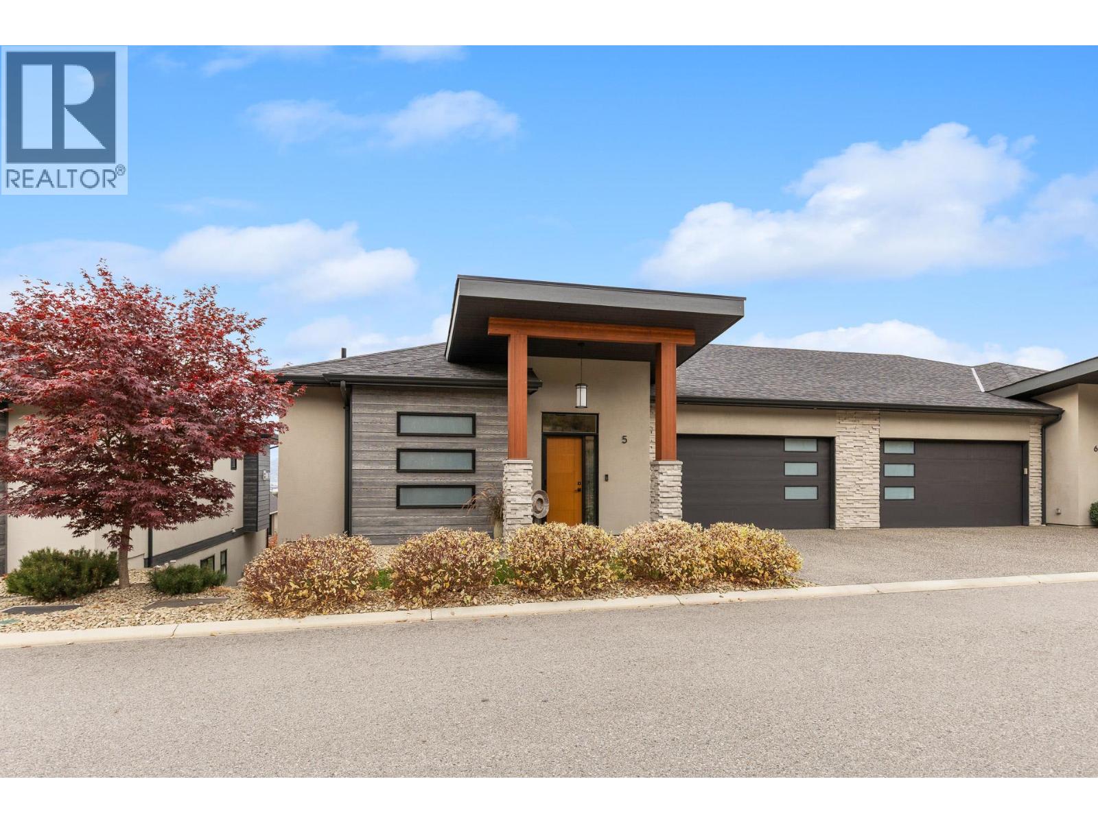 5 777 Denali Drive, Kelowna
