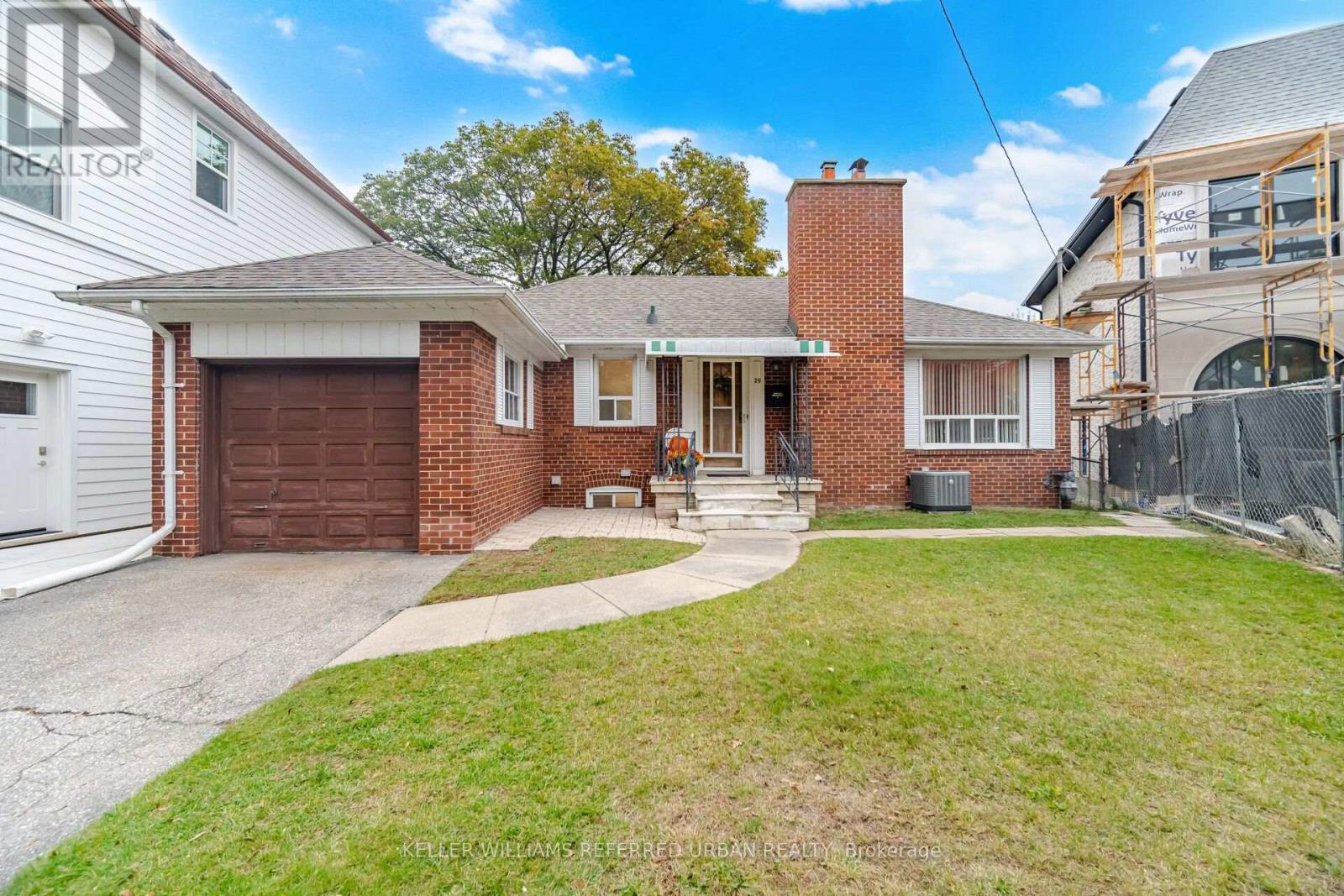 29 BEAUCOURT ROAD - 2