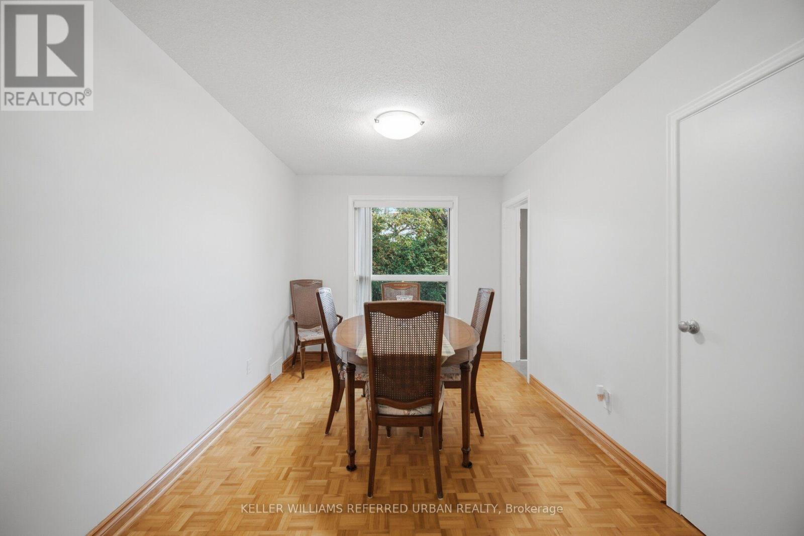 29 BEAUCOURT ROAD - 5