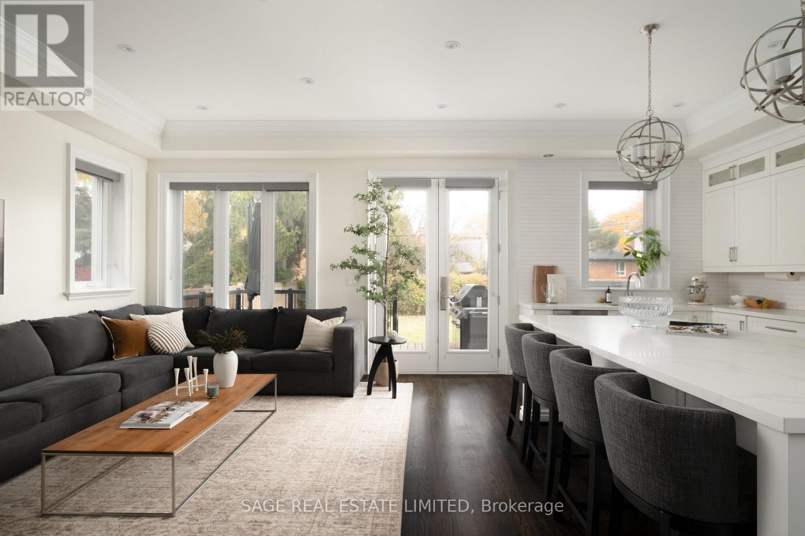 22 LESMAR DRIVE - 10