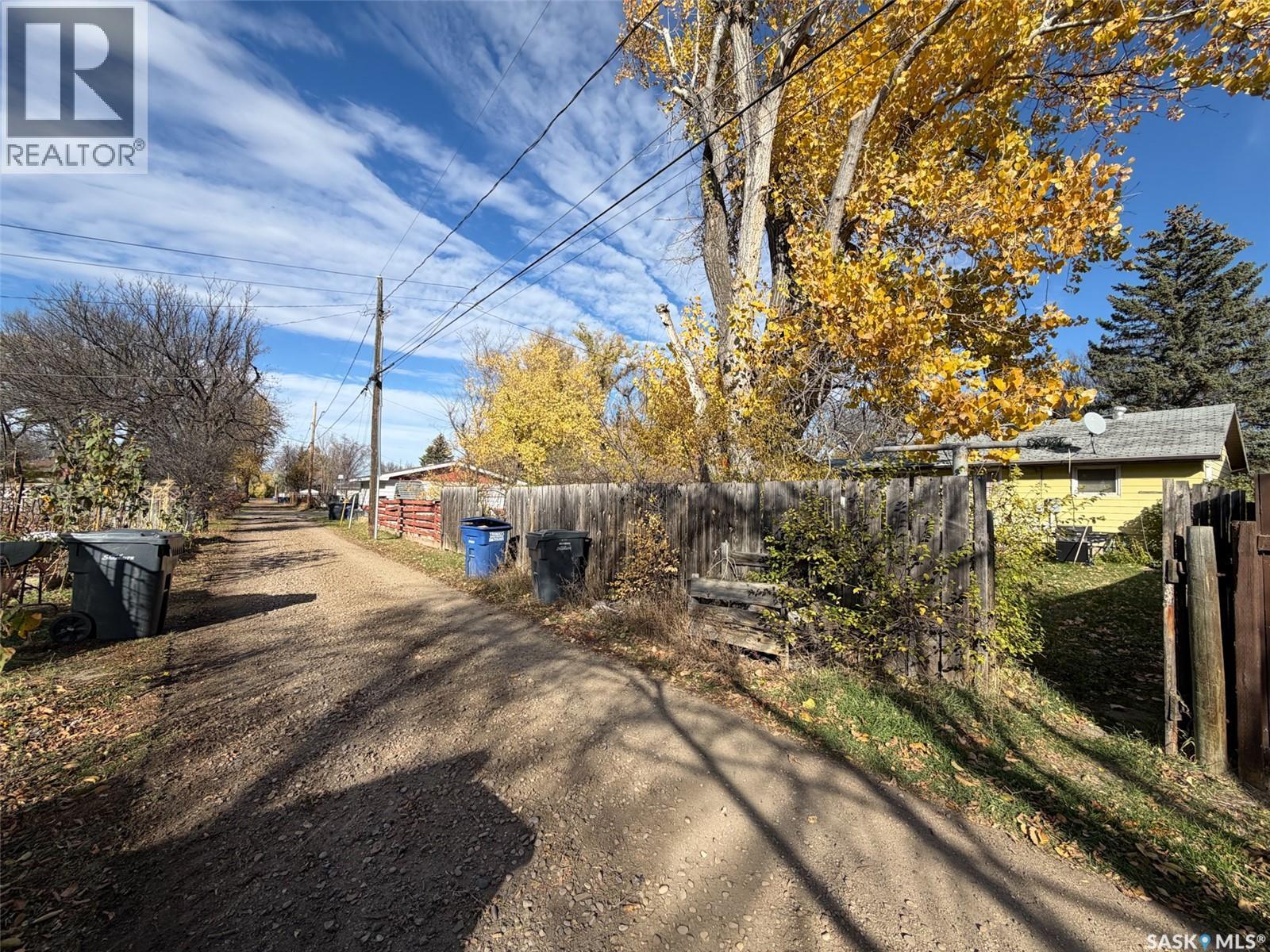 777 3rd STREET E, Shaunavon — photo 34