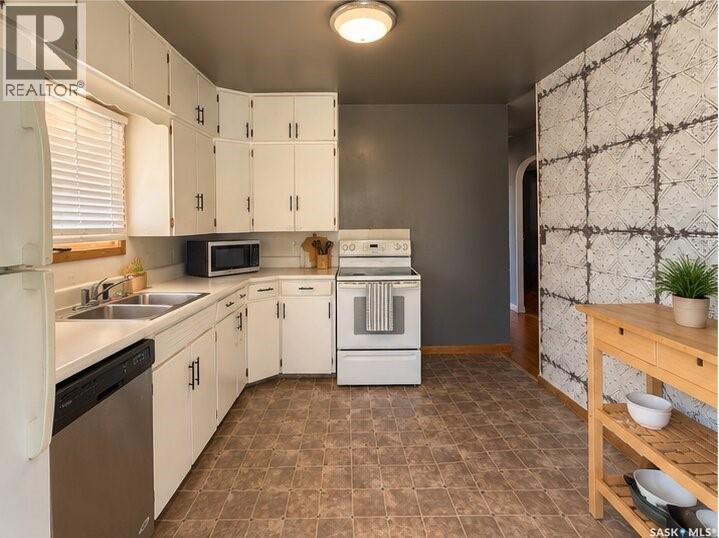 777 3rd STREET E, Shaunavon — photo 8