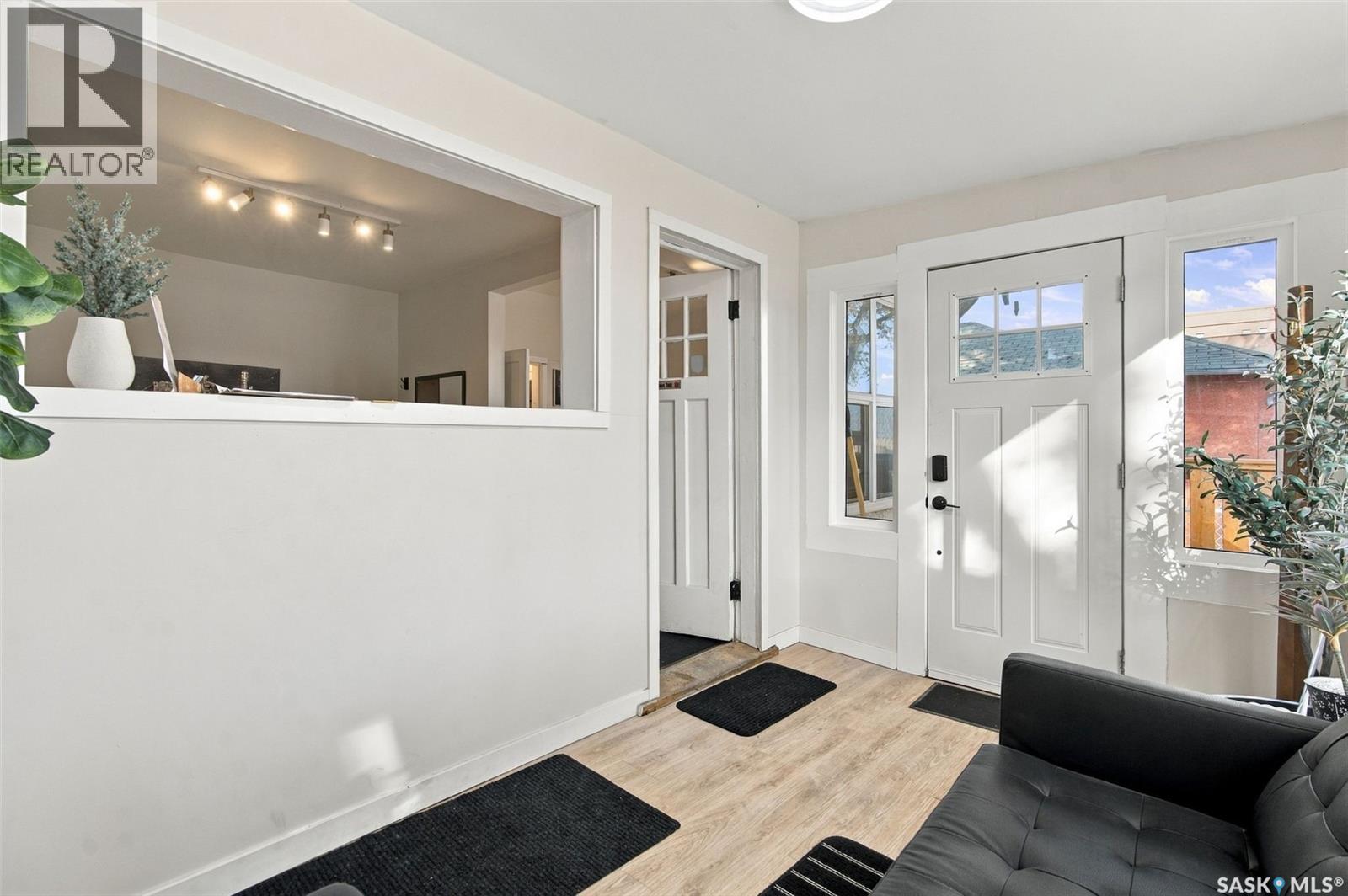 1832 Angus STREET, Regina — photo 3