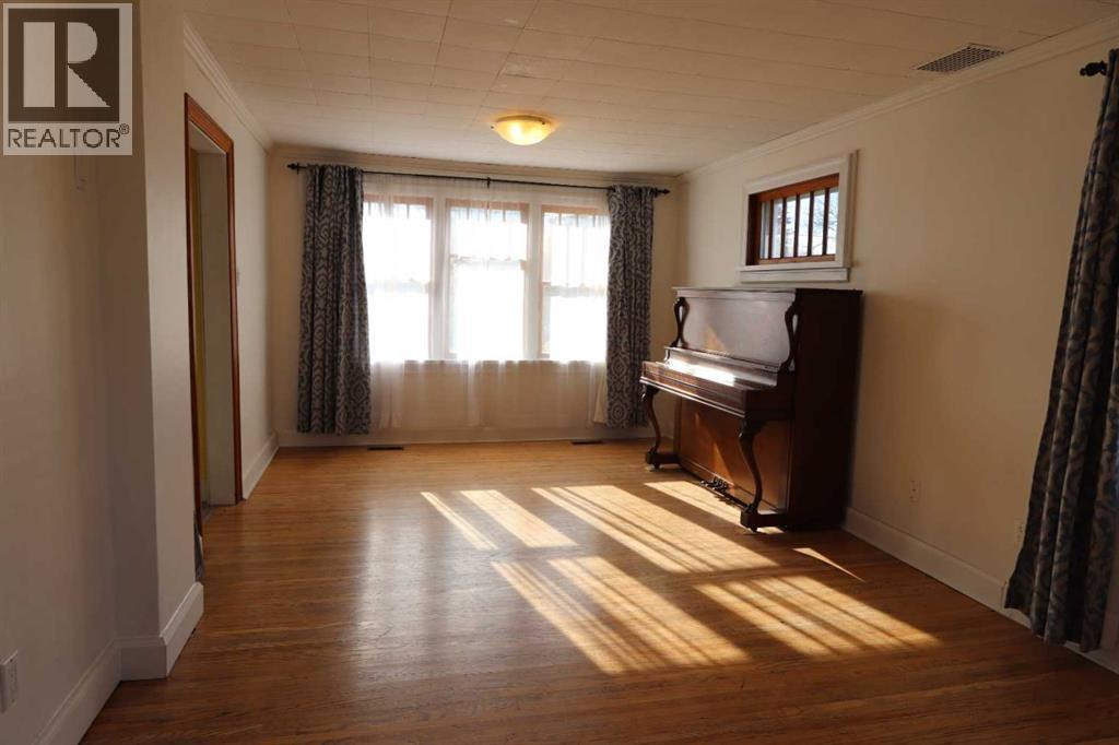 Property photograph 11 for MLS A2354523
