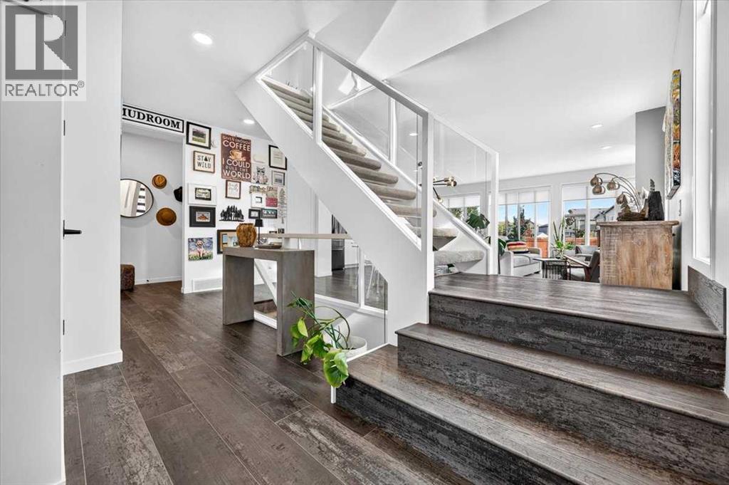 32 Cranbrook Bay SE, Calgary — photo 2