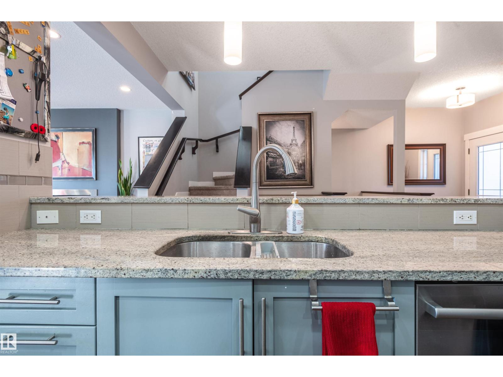 21837 95A AV NW, Edmonton — photo 33