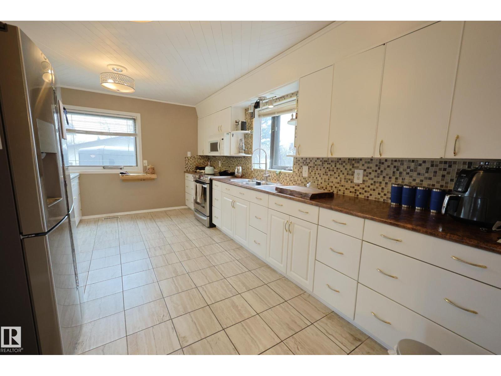 10008 104 ST, Morinville — photo 18