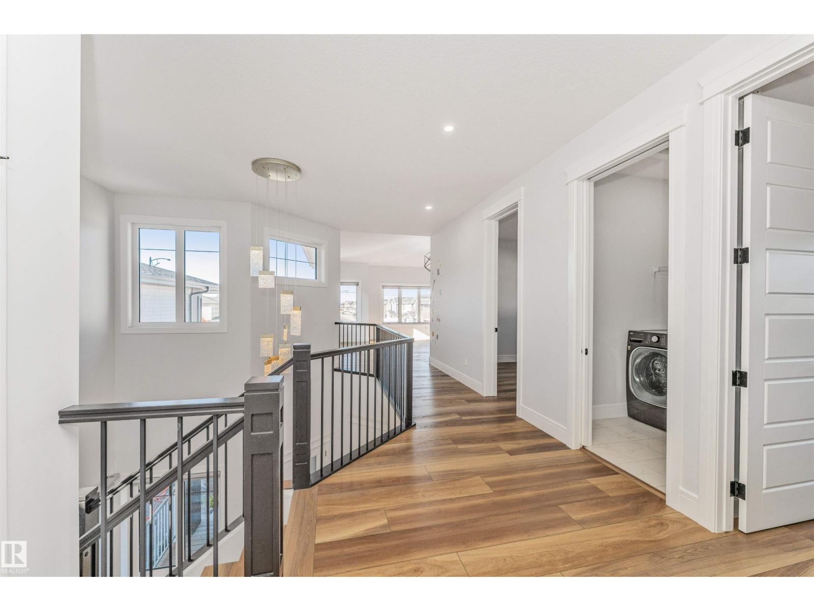 Property photograph 24 for MLS E4514661