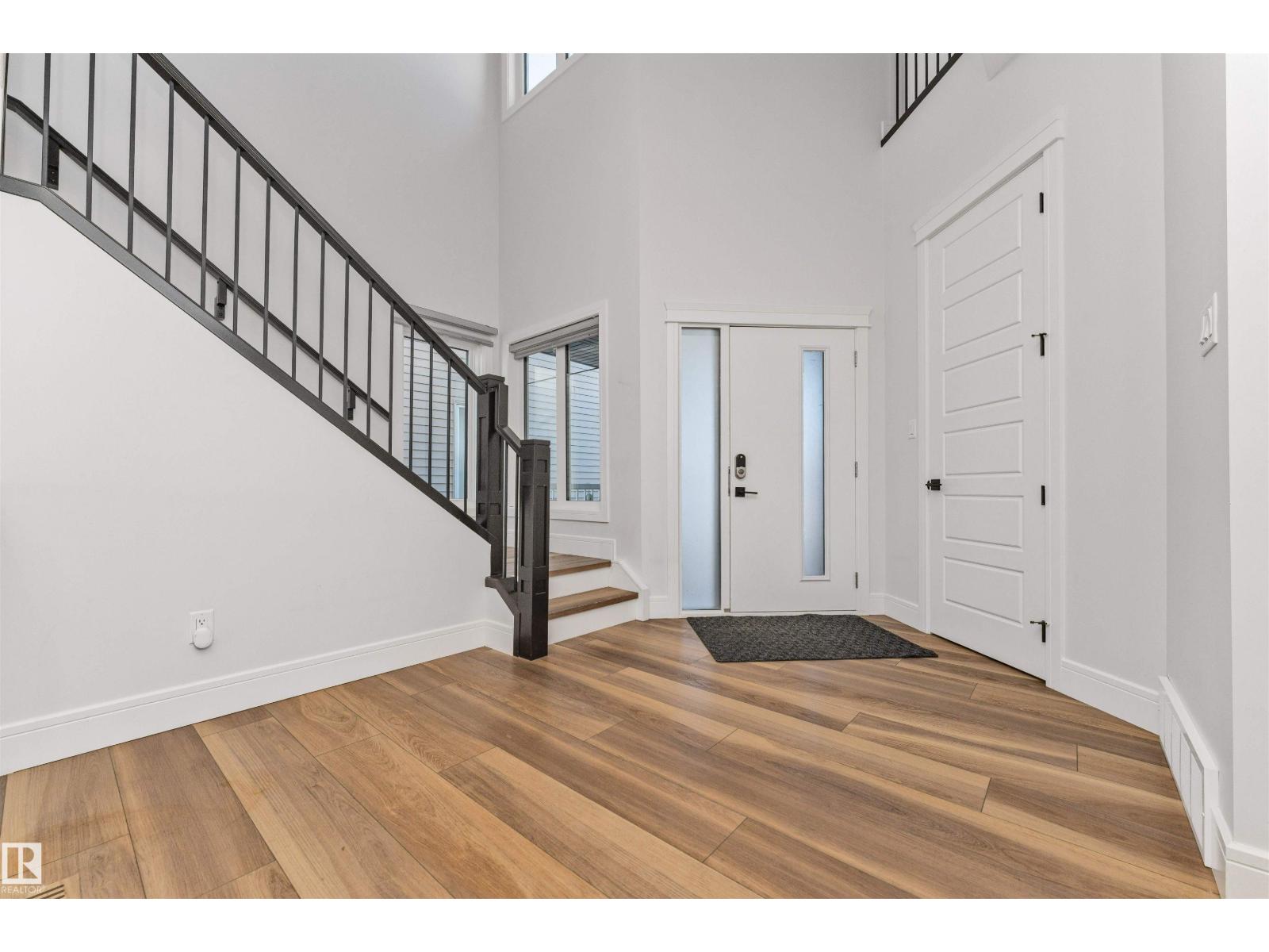 Property photograph 5 for MLS E4514661