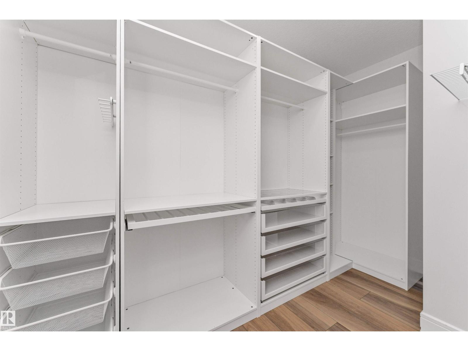 Property photograph 36 for MLS E4514661