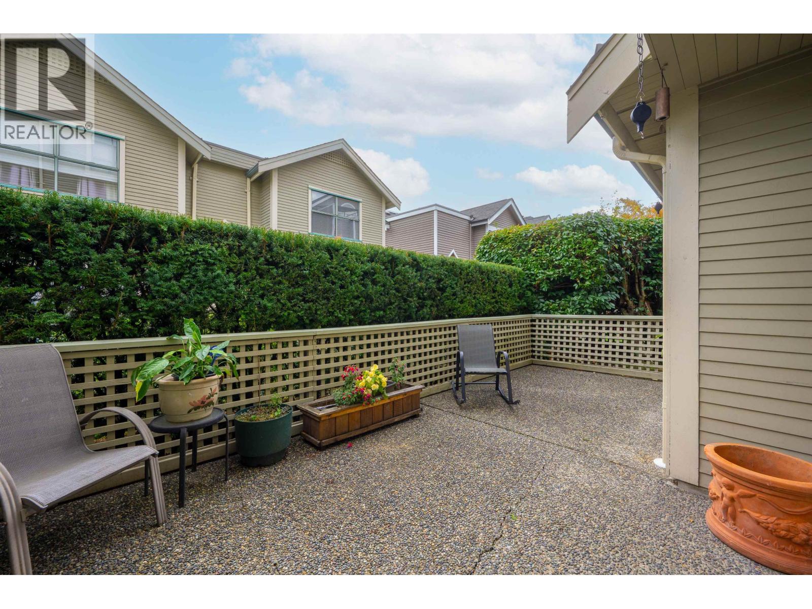 12 229 E 8th Street, North Vancouver — photo 9