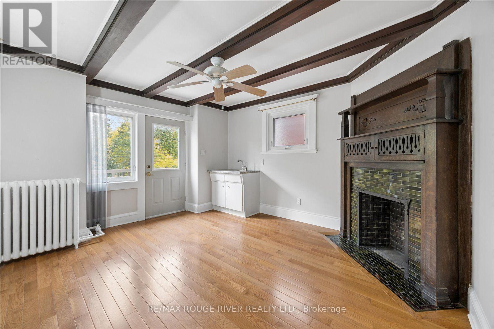 154 WALMER ROAD - 22