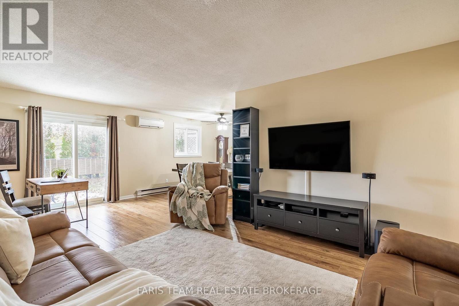 264 Collings Avenue, Bradford West Gwillimbury photo 10