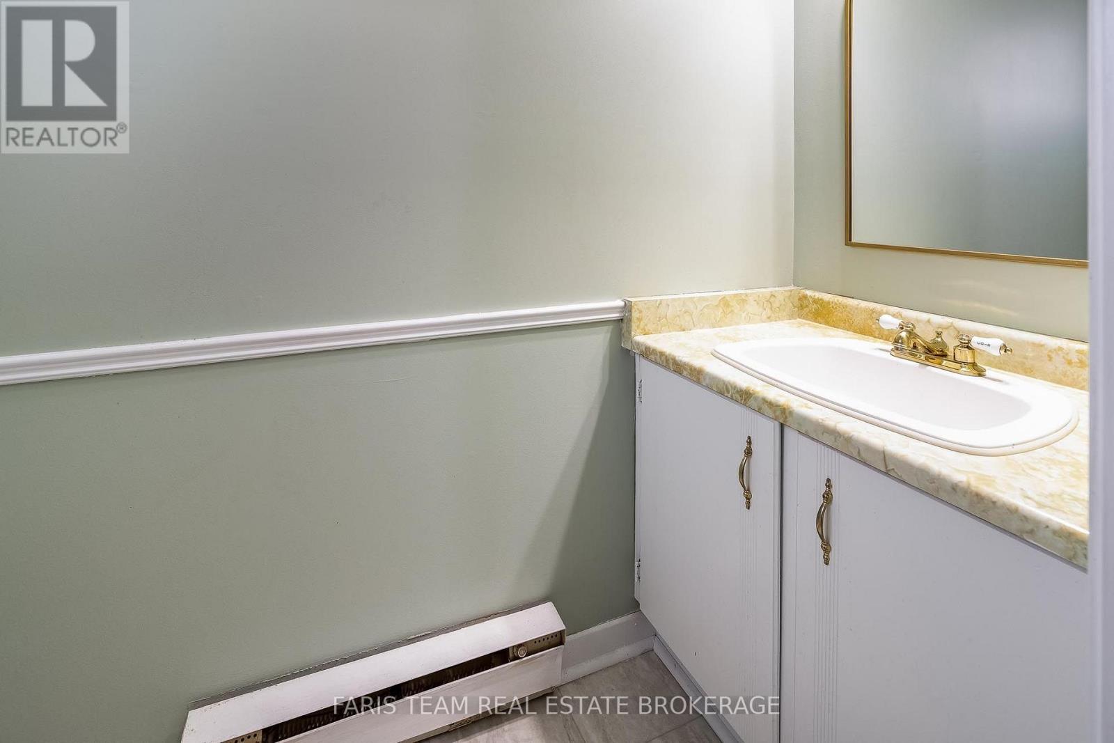 264 Collings Avenue, Bradford West Gwillimbury photo 12
