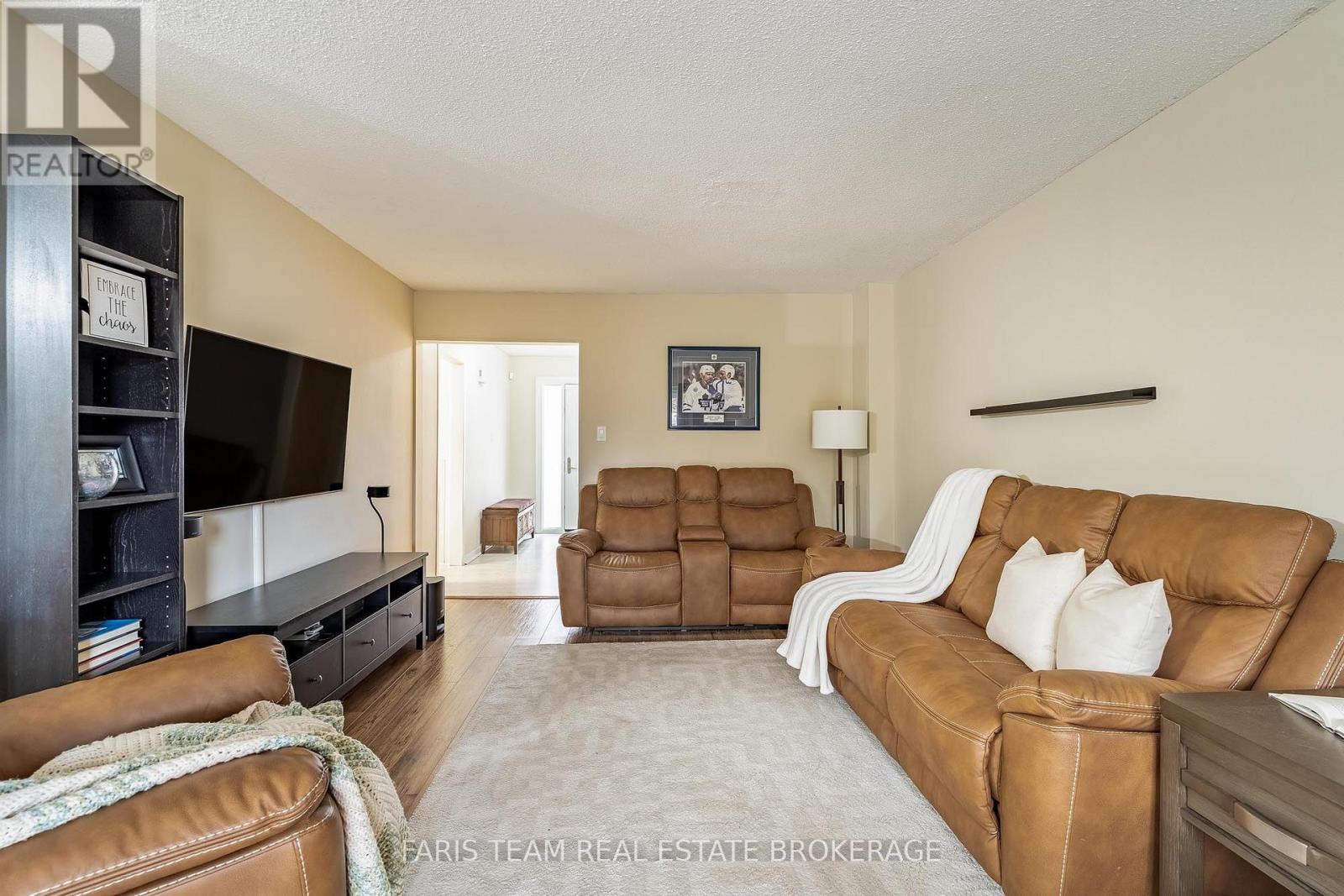 264 Collings Avenue, Bradford West Gwillimbury photo 9