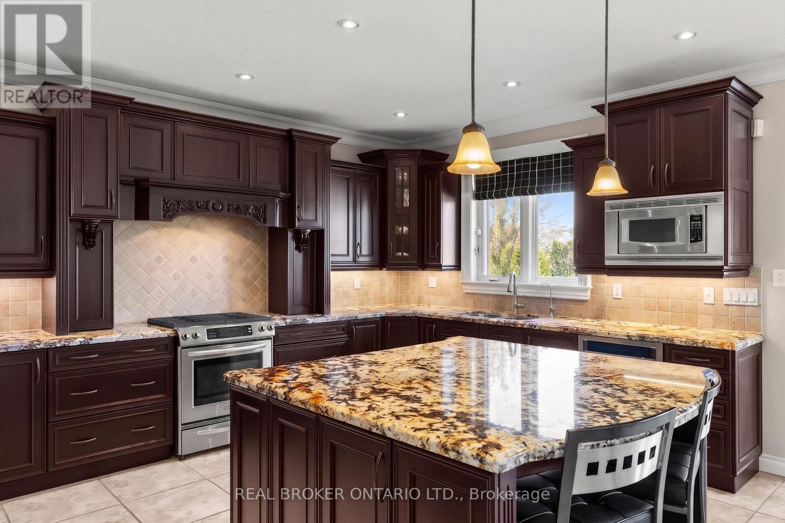 1046 Hurlwood Lane, Severn photo 13