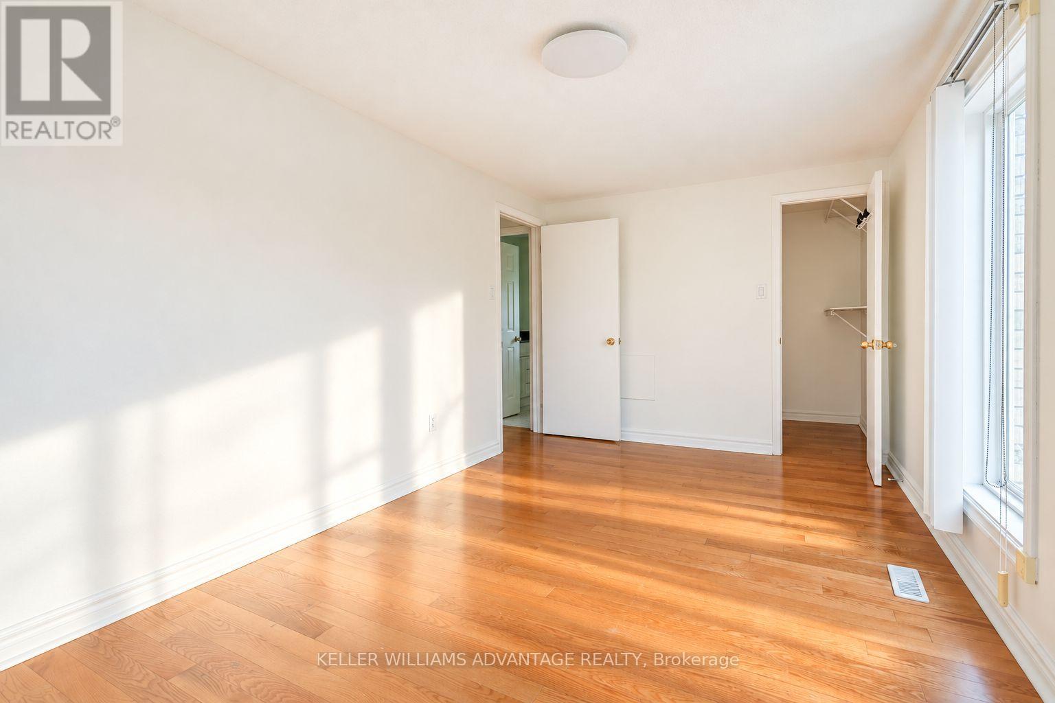 58 AMBERCROFT BOULEVARD - 33