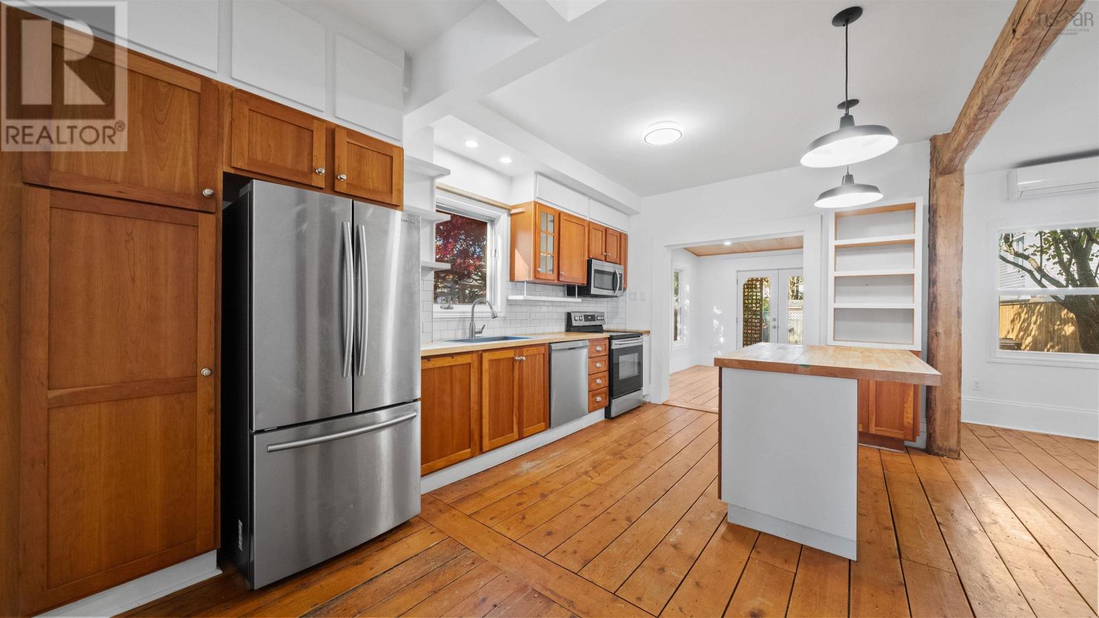 6253 Summit Street - 4