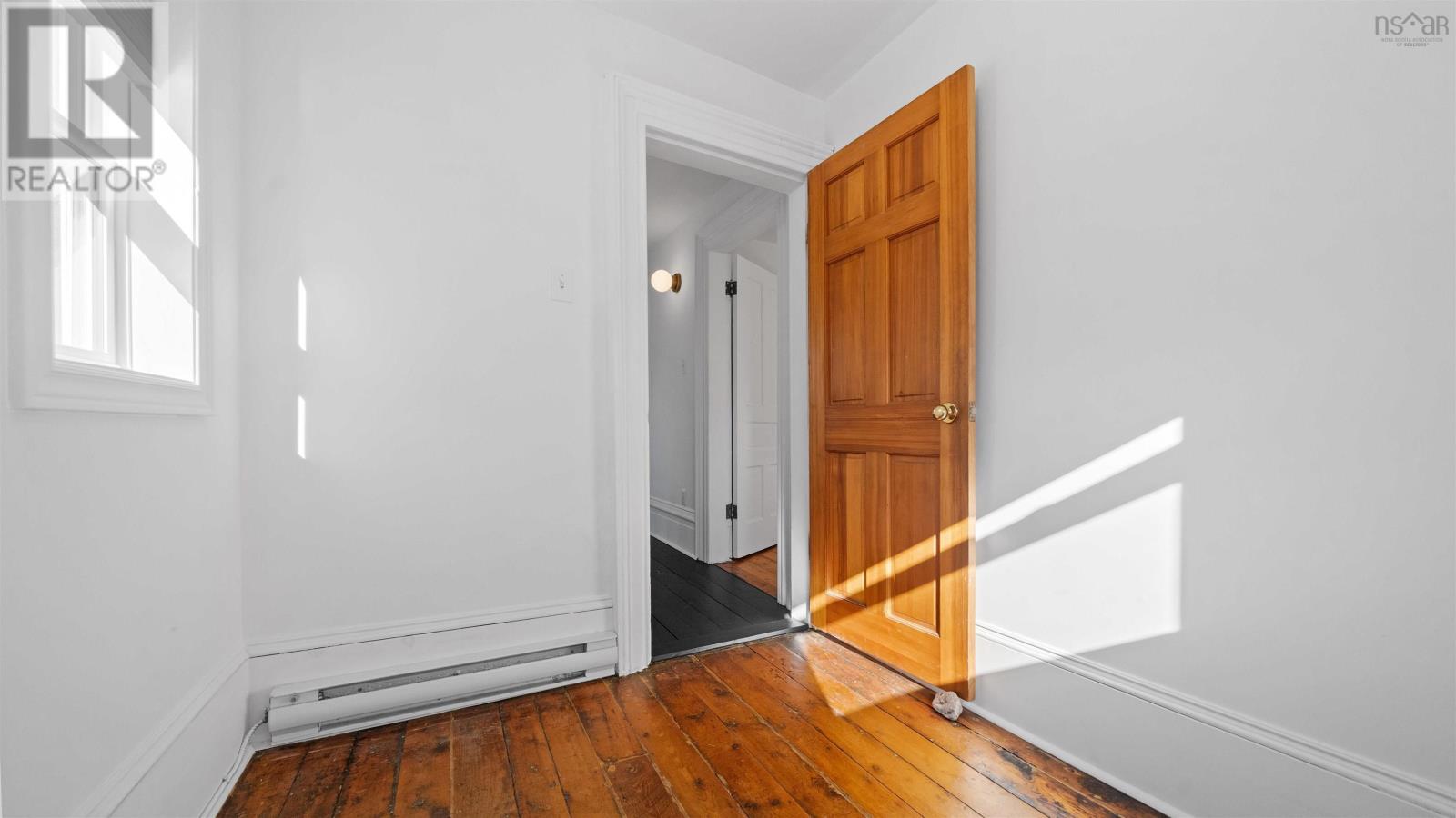 6253 Summit Street - 34