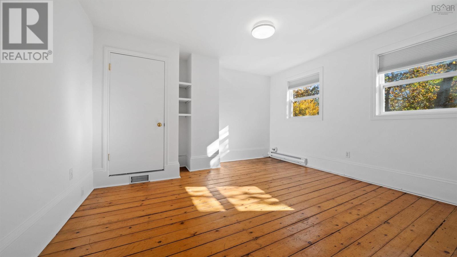6253 Summit Street - 27
