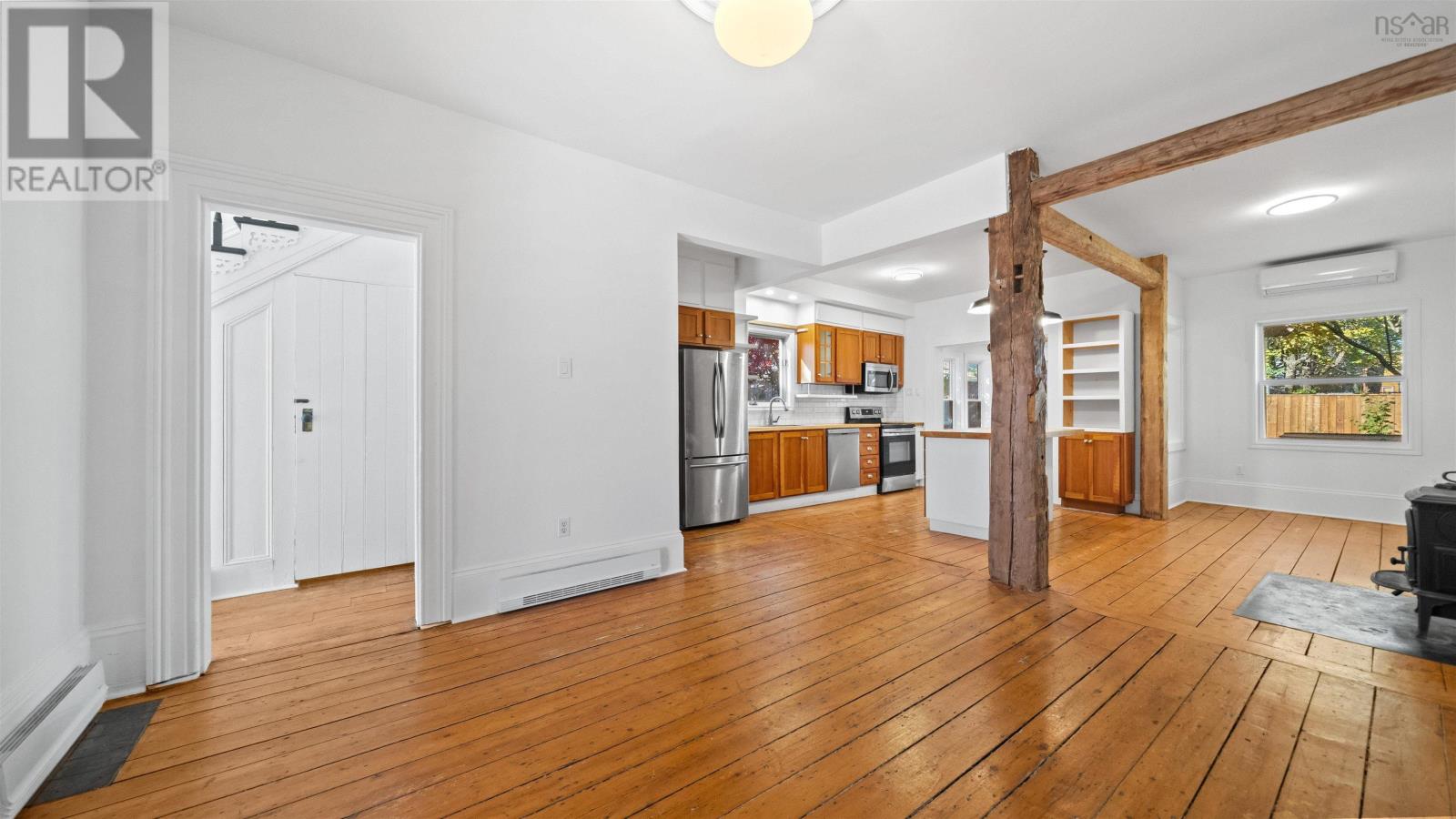 6253 Summit Street - 5