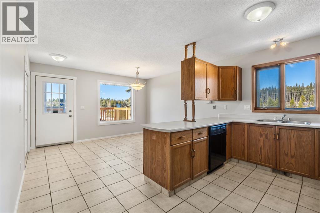 33 Assiniboine Drive, Swan Hills — photo 12