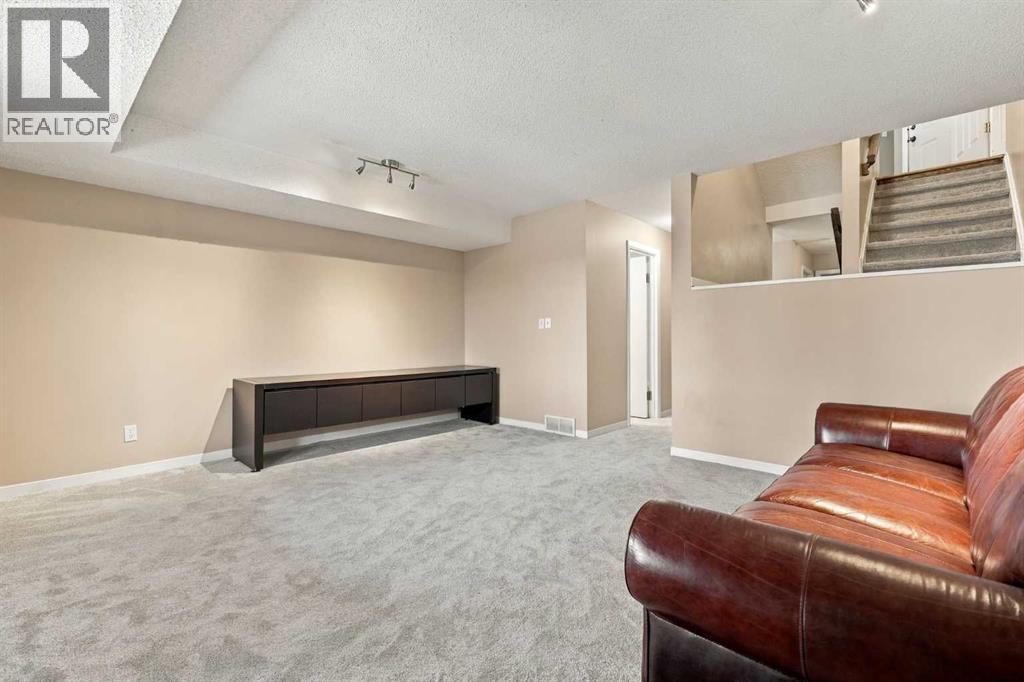 1924 29 Avenue SW, Calgary — photo 33