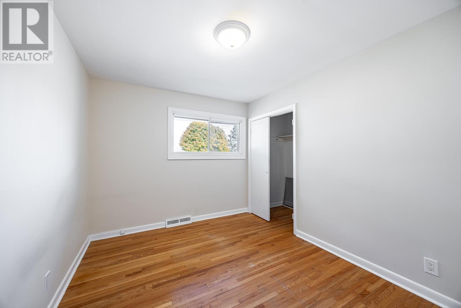 122 Lewis RD - 18