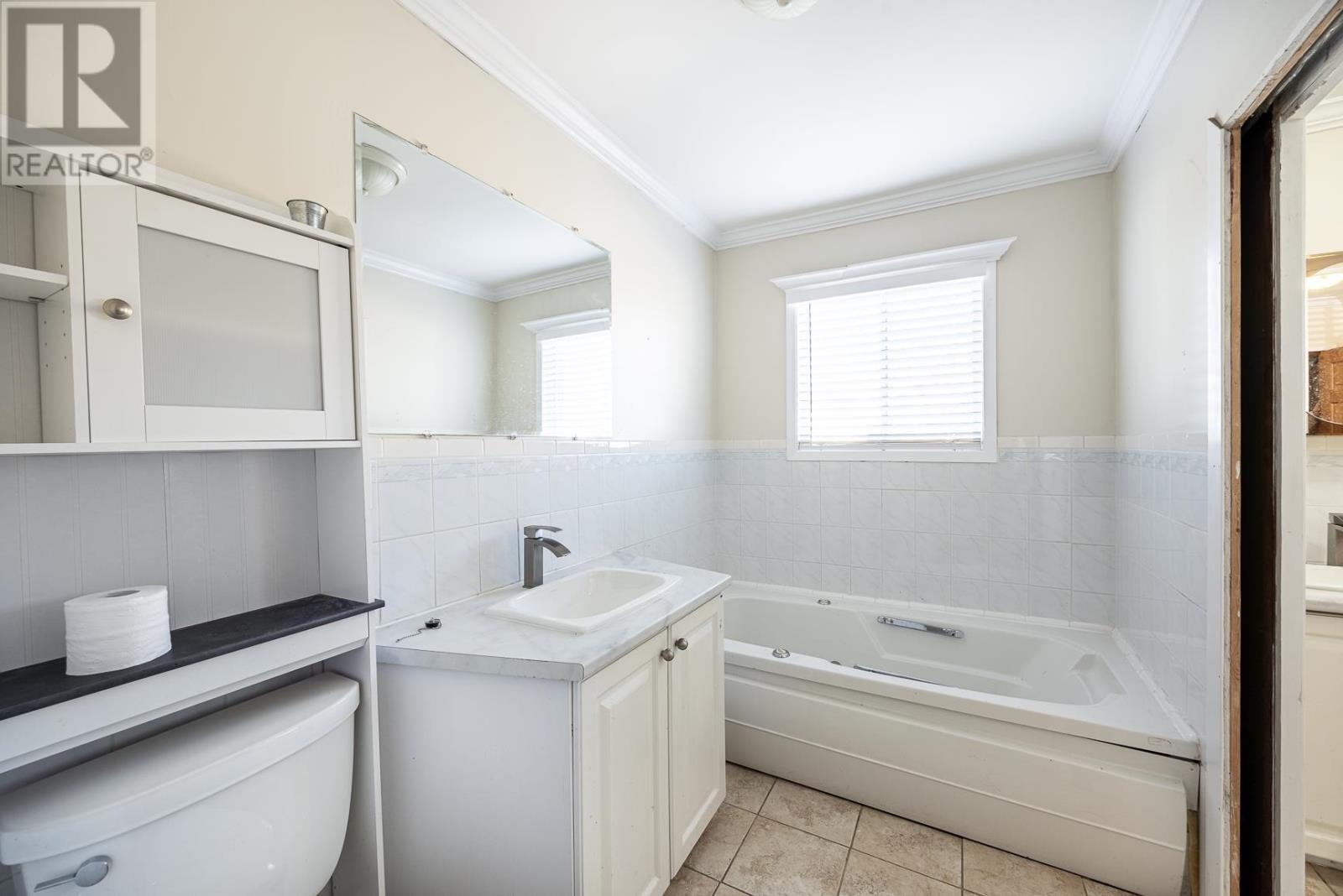122 Lewis RD - 16