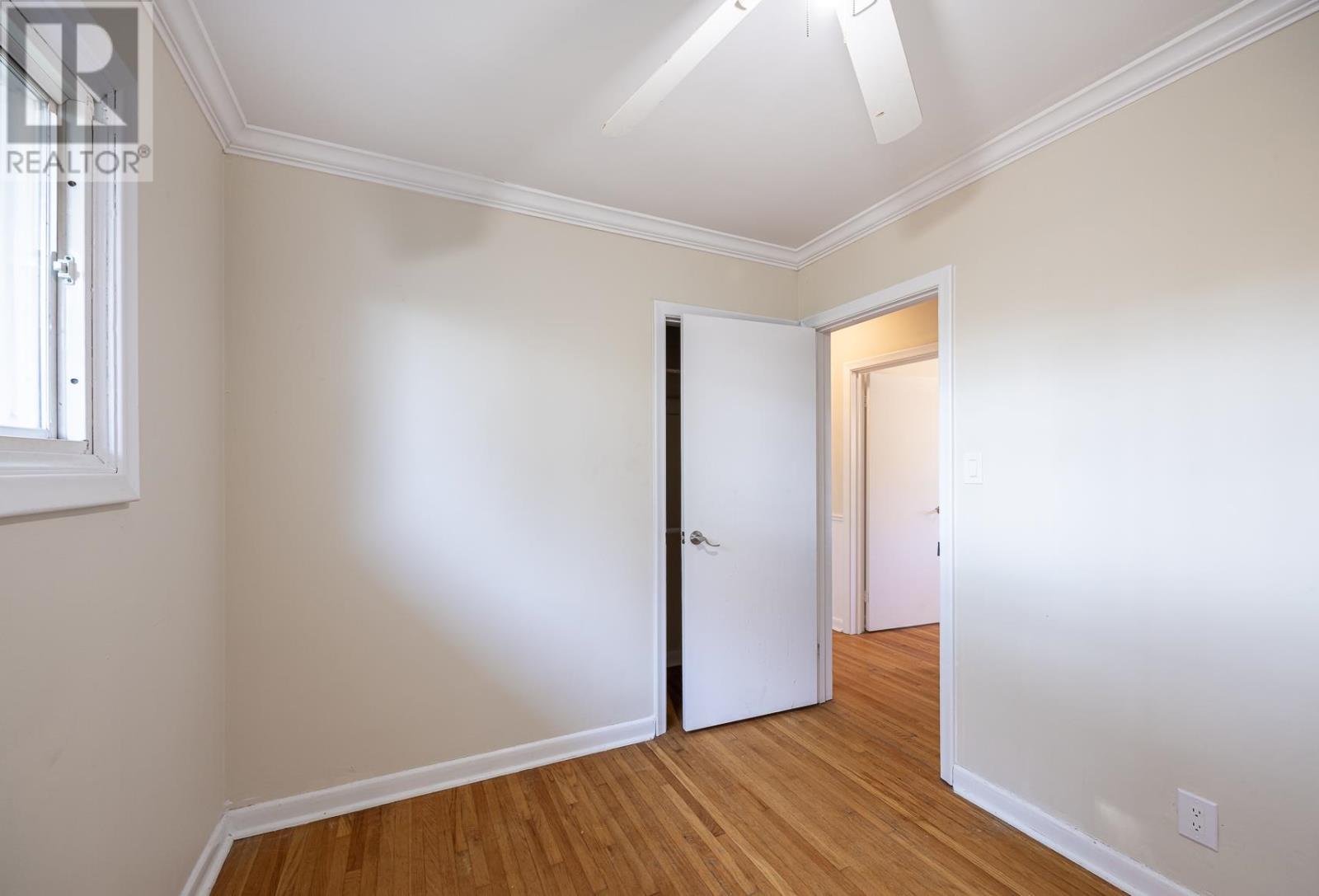 122 Lewis RD - 27