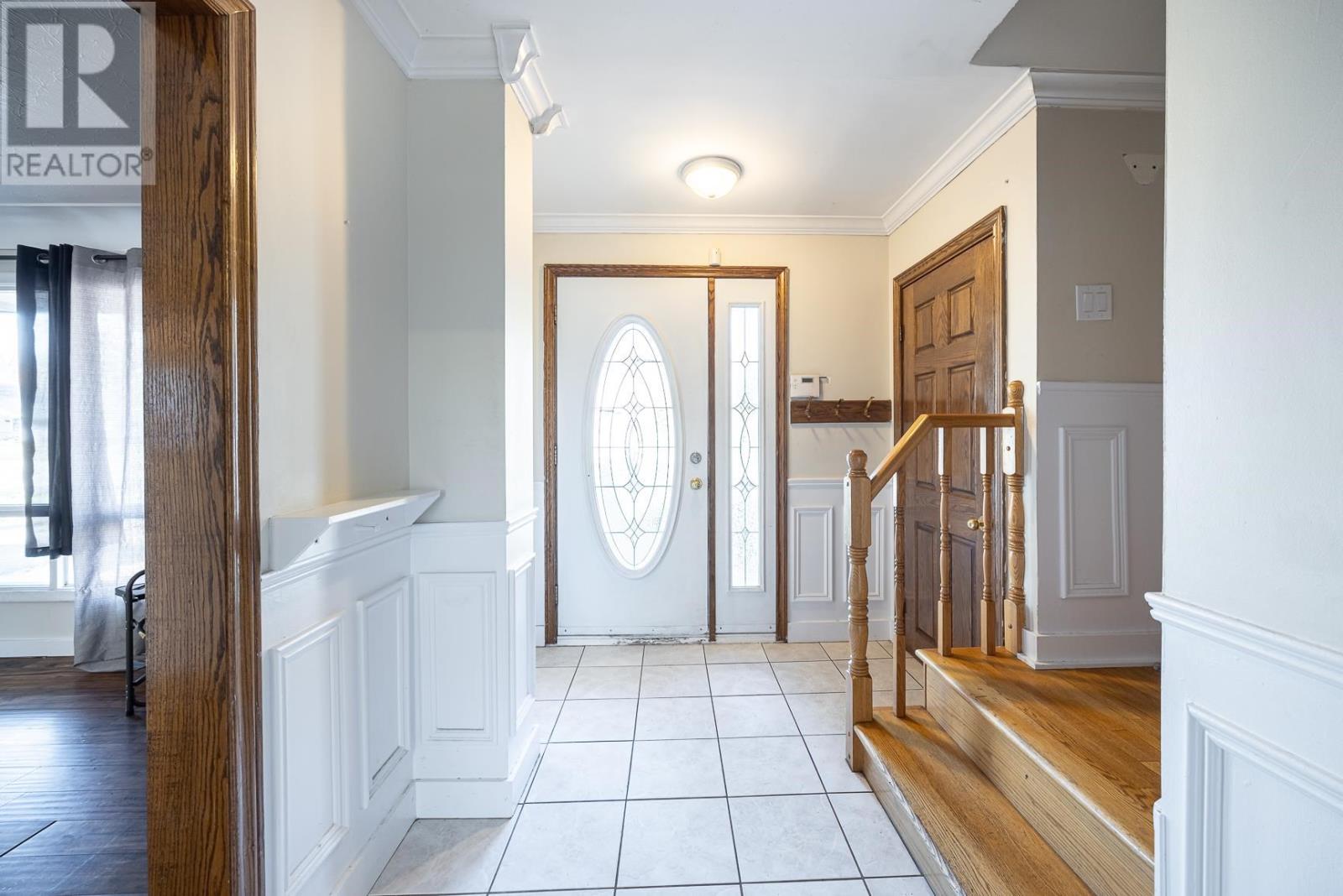 122 Lewis RD - 4
