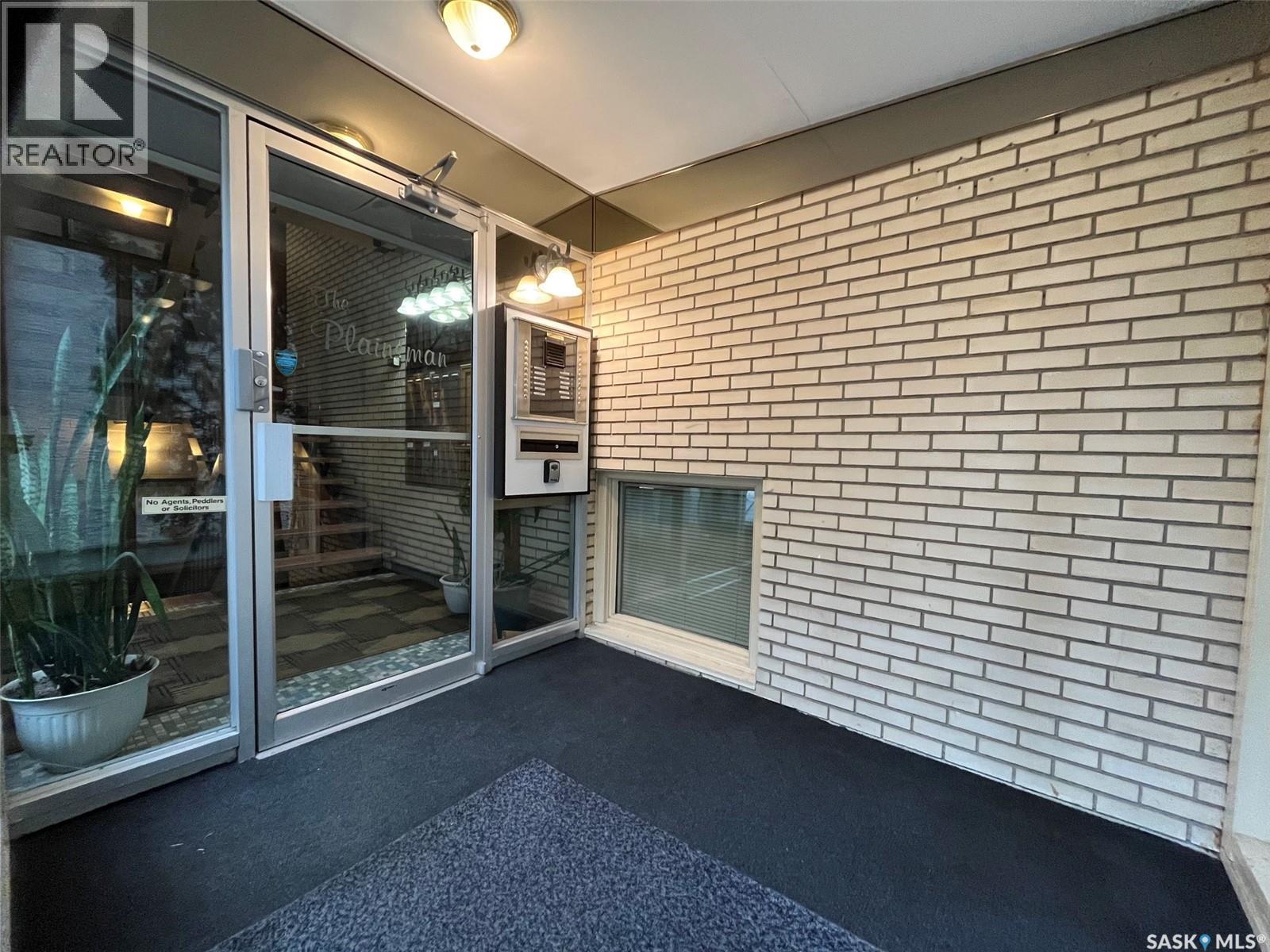 2223 McIntyre STREET, Regina — photo 6