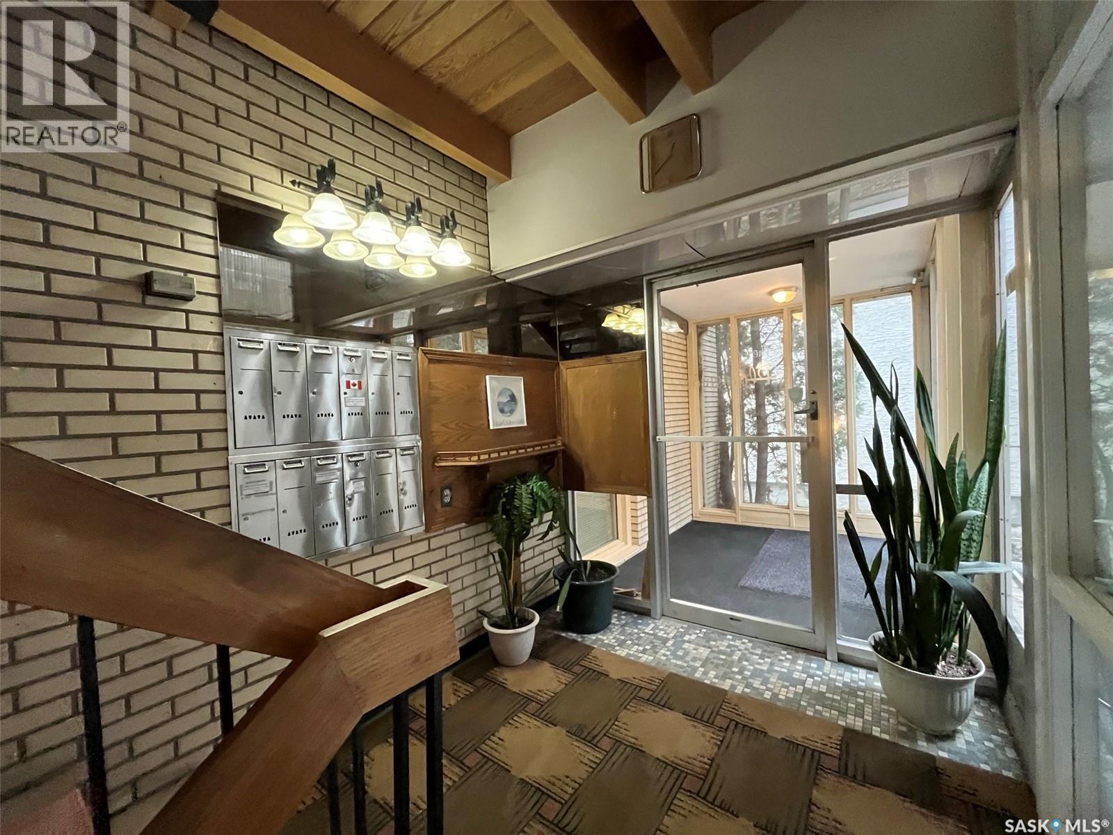 2223 McIntyre STREET, Regina — photo 9