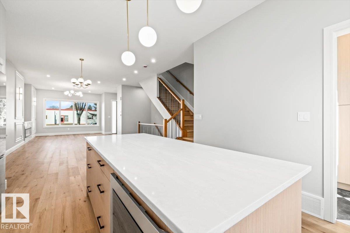 9129 143 ST NW, Edmonton — photo 10